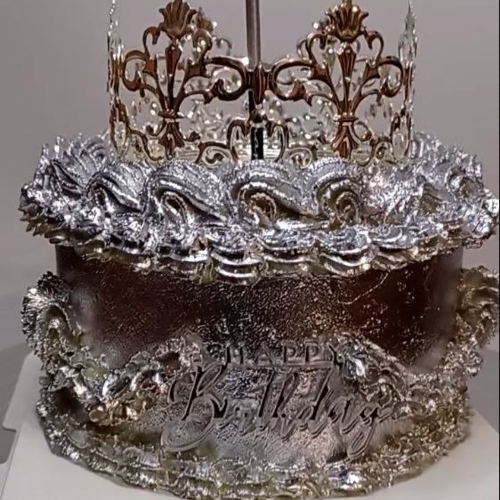 Бенто с короной и блёстками - кондитерская Марина Глухова Бенто | Моти | Картошка | Торты в Тольятти заказать десерт торт онлайн