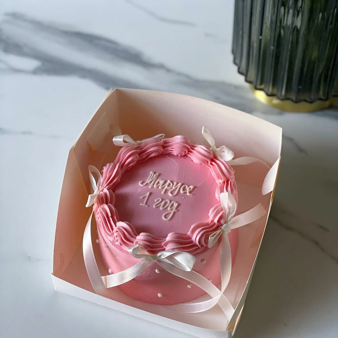 Бенто с бантиком - кондитерская Sweet Market в Комсомольск-на-Амуре заказать торт десерт пирожное онлайн