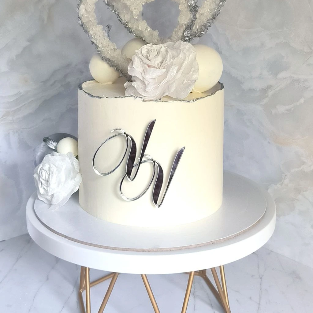 Свадебный торт 2 сердца - кондитерская Iris cake kms Торты и десерты в Комсомольск-на-Амуре заказать торт десерт пирожное онлайн