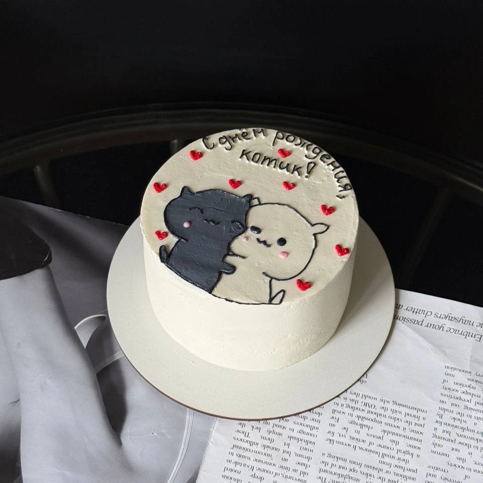 Котик - кондитерская Alena desserts | Торт СПб | Клубника в шоколаде | Торт бомба | Бенто торт СПб в Санкт-Петербург заказать торт десерт пирожное онлайн