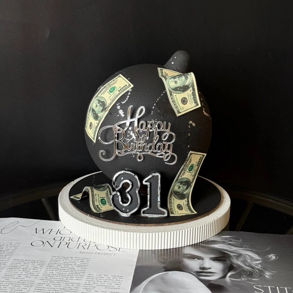 Торт бомба с долларами  - кондитерская Alena desserts | Торт СПб | Клубника в шоколаде | Торт бомба | Бенто торт СПб в Санкт-Петербург заказать торт десерт пирожное онлайн